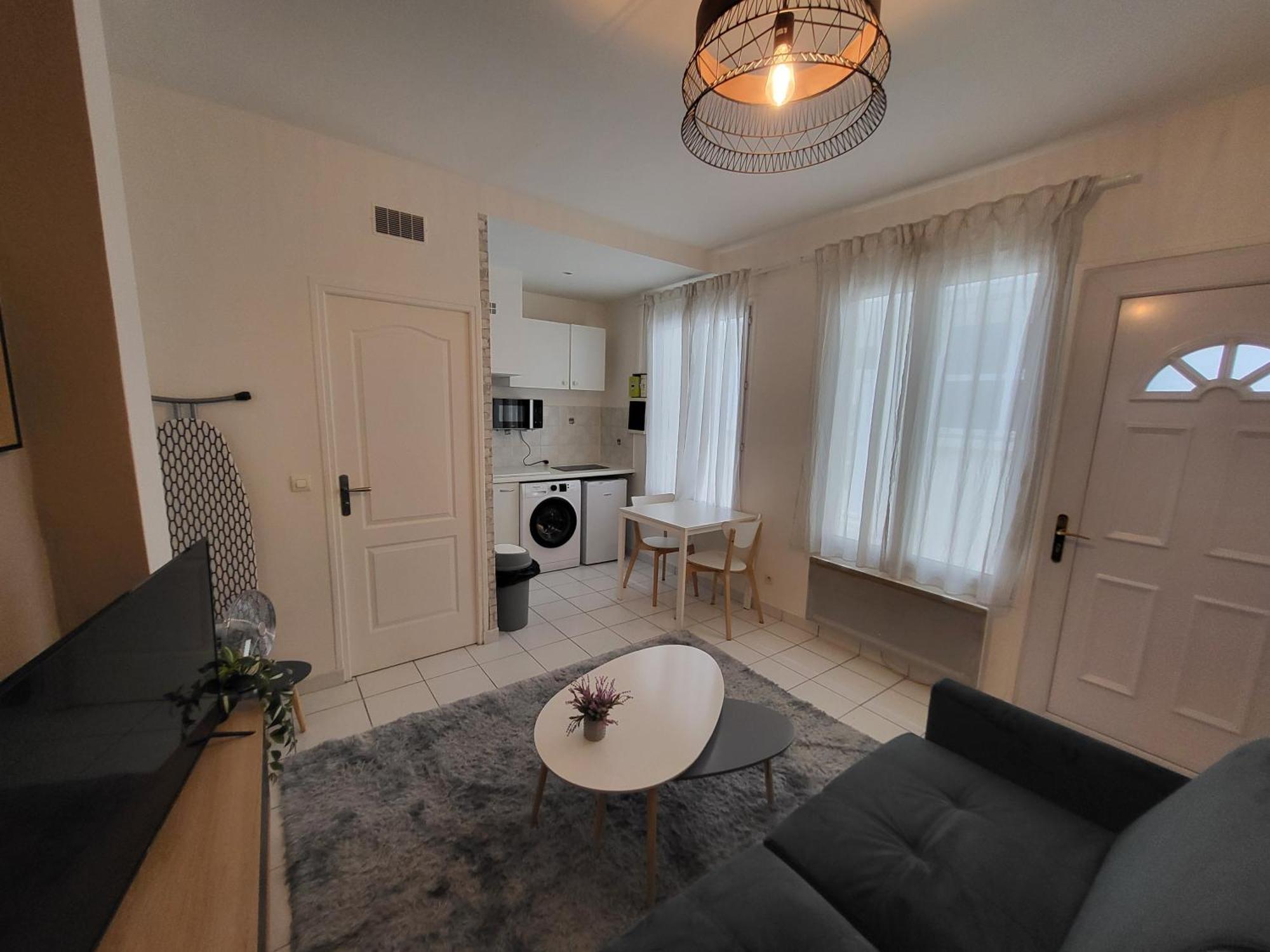 Appartement Spacieux 28M2 Avec Chambre Separee Issy-les-Moulineaux Eksteriør bilde